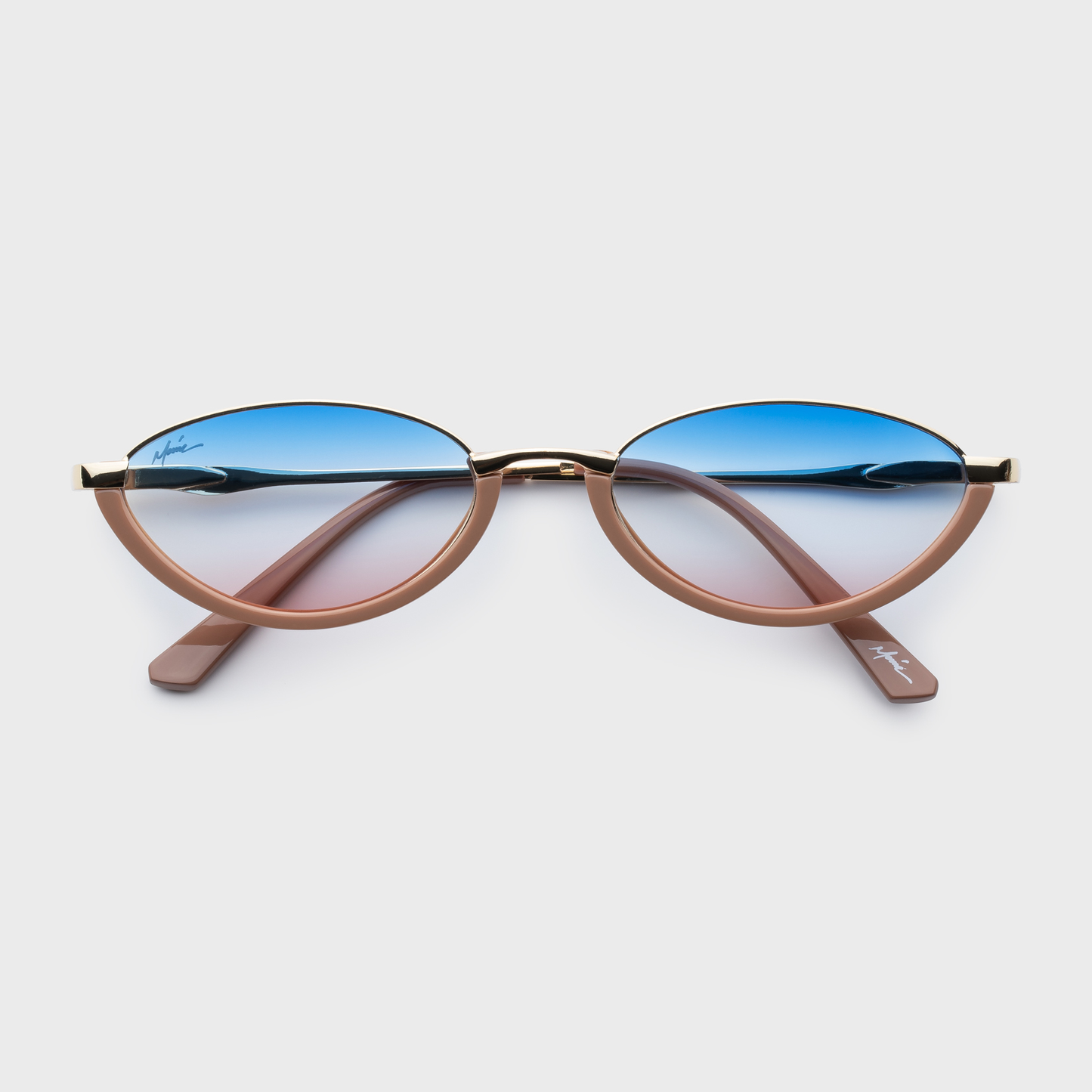 MARIÉE - Feature Cream Gradient Blue